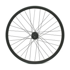 Колесо 26" заднее, двойной алю., пистон. обод, алю. втулка, промподш.,эксцентрик,D-brake,под каcсету